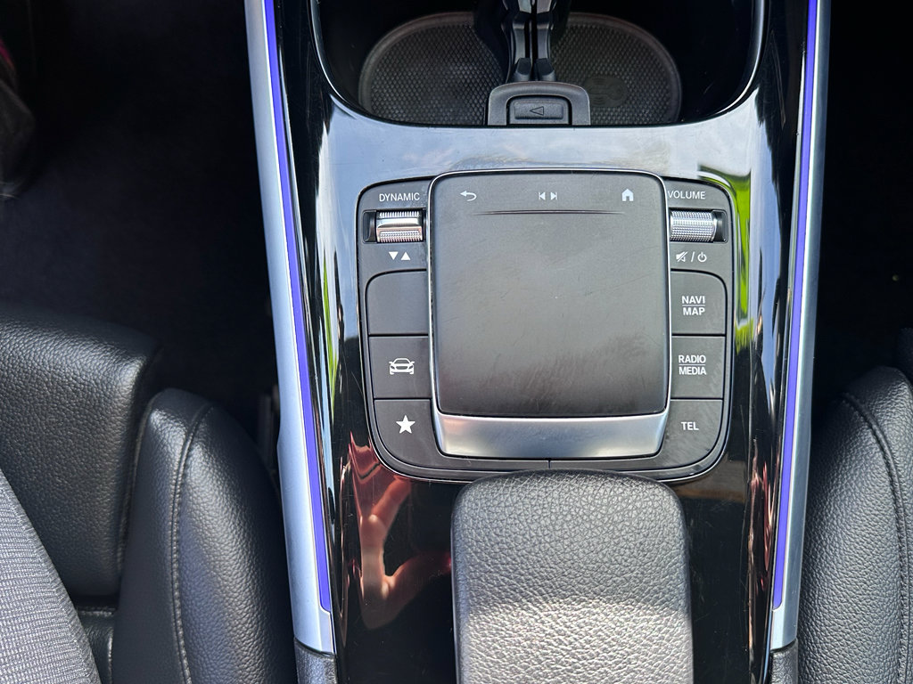 Used 2022 Mercedes-Benz GLB 250 image 15