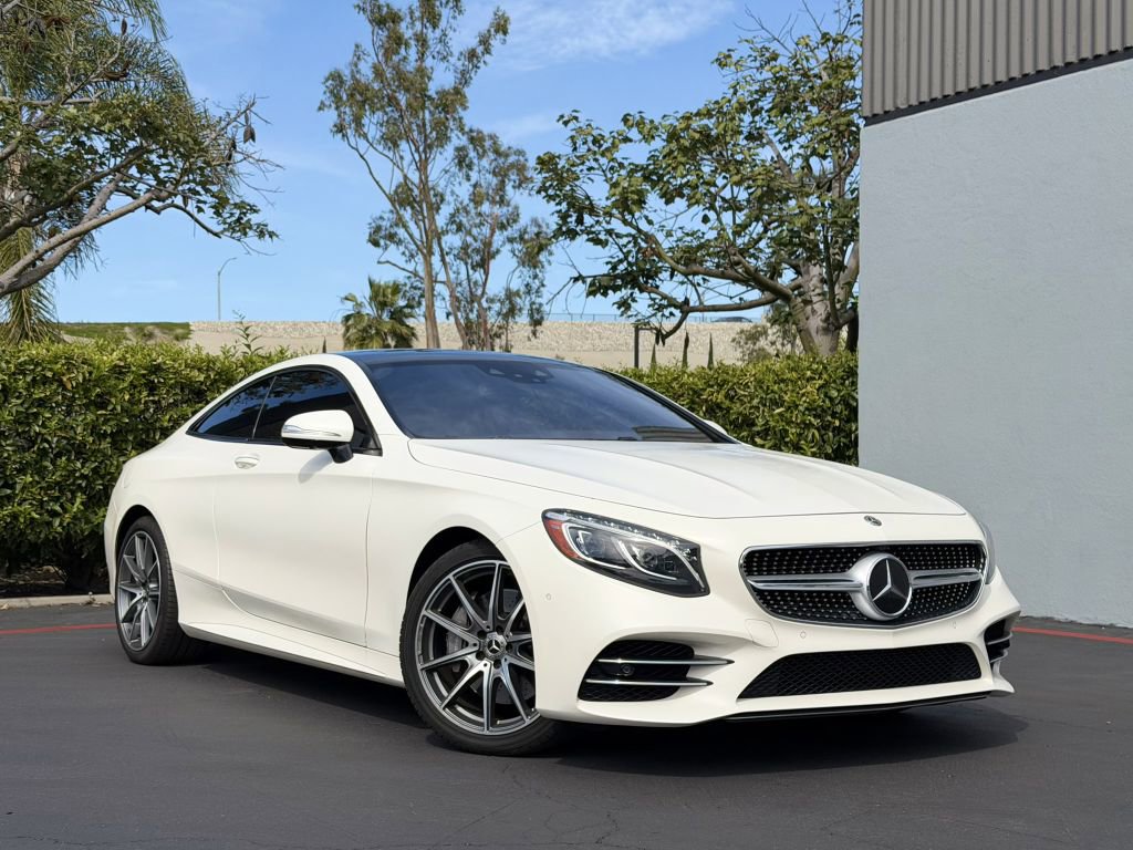 Used 2019 Mercedes-Benz S 560 S560 4MATIC image 1