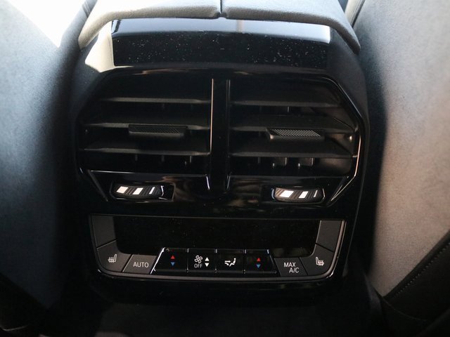 New 2026 BMW iX xDrive60 w/ M Sport Package image 25