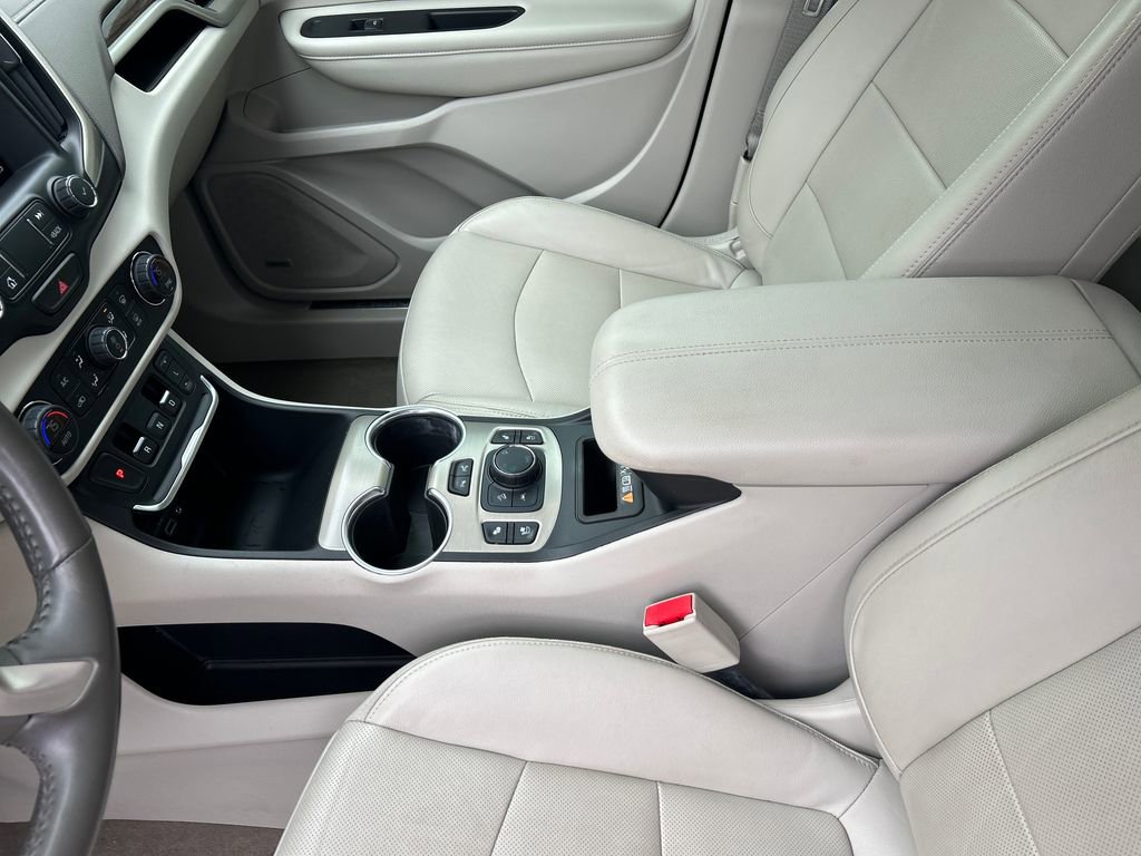 Used 2020 GMC Terrain Denali w/ Denali Premium Package image 33