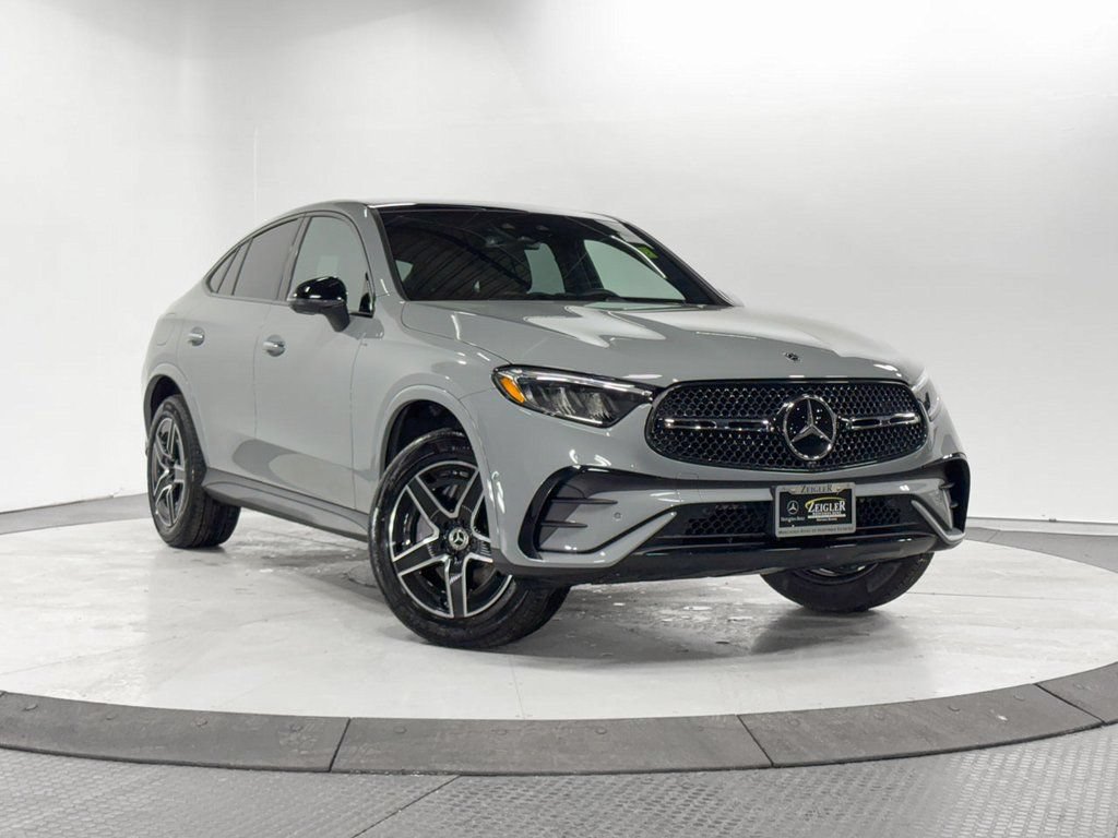 Used 2026 Mercedes-Benz GLC 300 4MATIC image 1