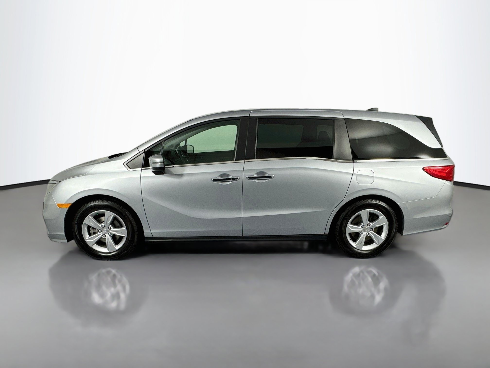 Certified 2018 Honda Odyssey EX-L image 8