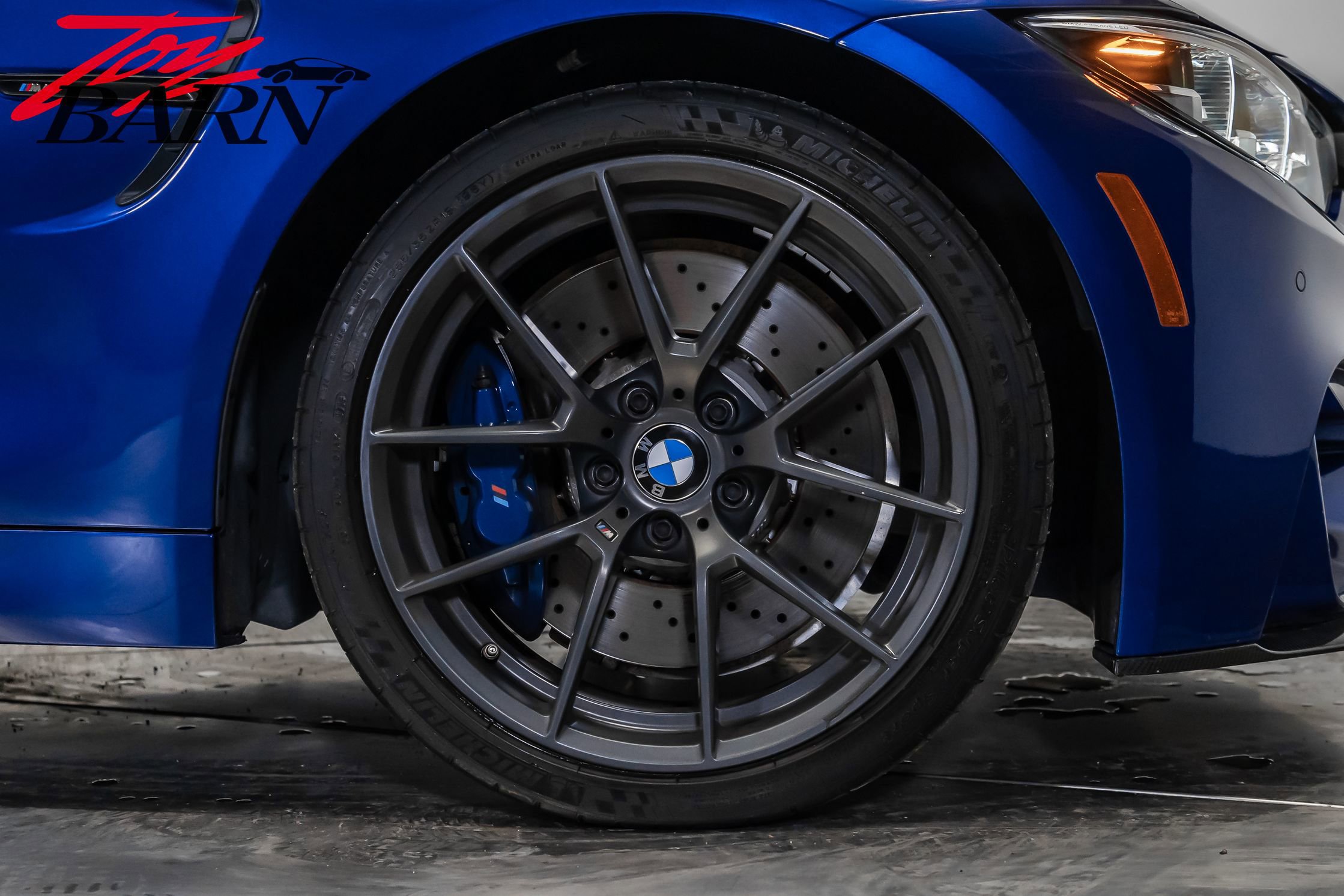 Used 2019 BMW M4 CS w/ Executive Package image 19