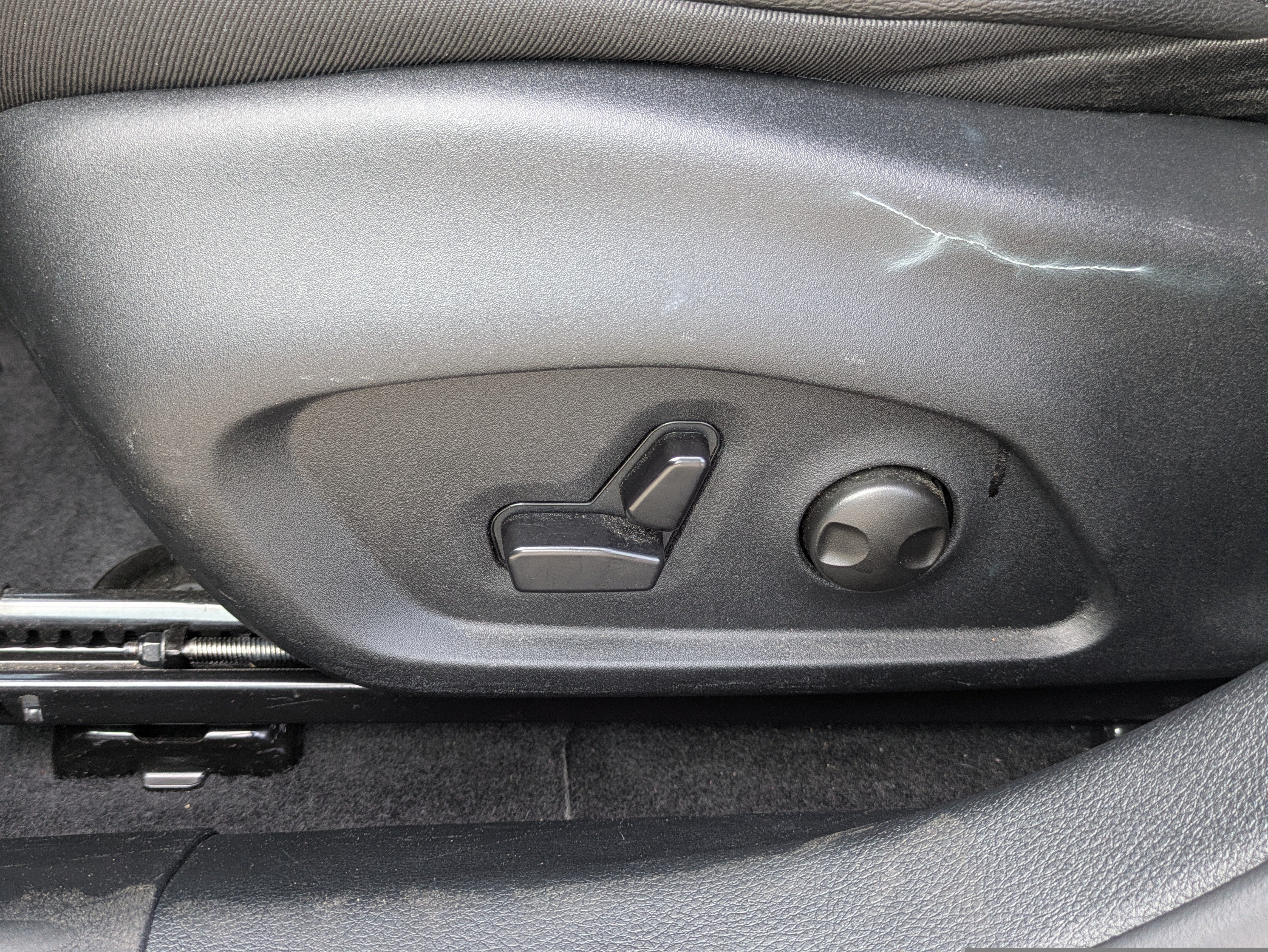 Used 2025 Jeep Compass Limited AWD/4WD image 8