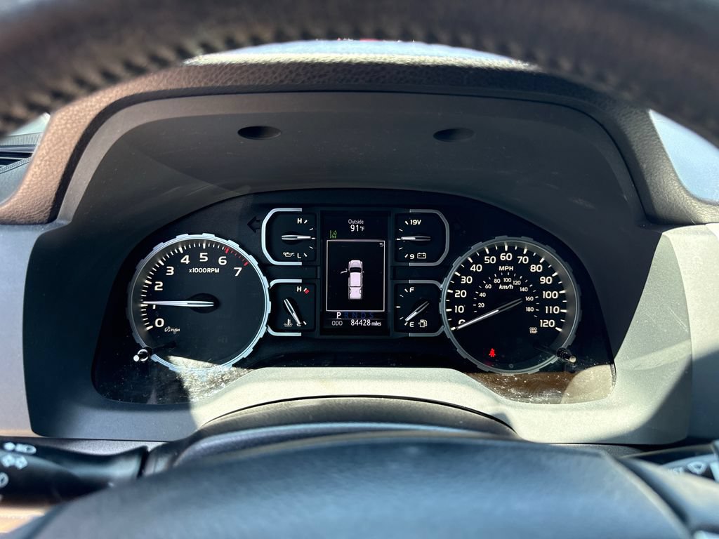 Used 2020 Toyota Tundra SR5 w/ SR5 Leather Package RWD image 12