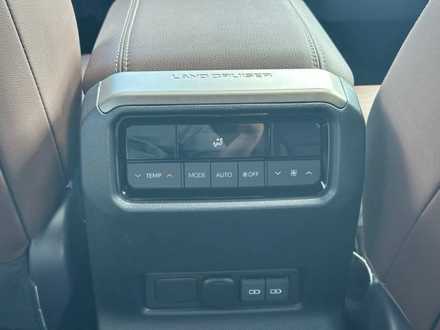 Used 2025 Toyota Land Cruiser w/ Premium Package AWD/4WD image 34