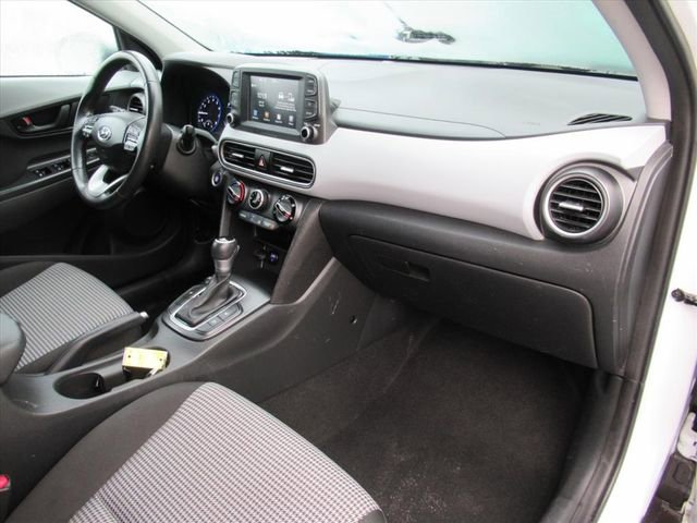Used 2021 Hyundai Kona SEL FWD image 11