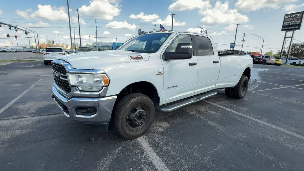 Used 2024 RAM 3500 Big Horn AWD/4WD image 4