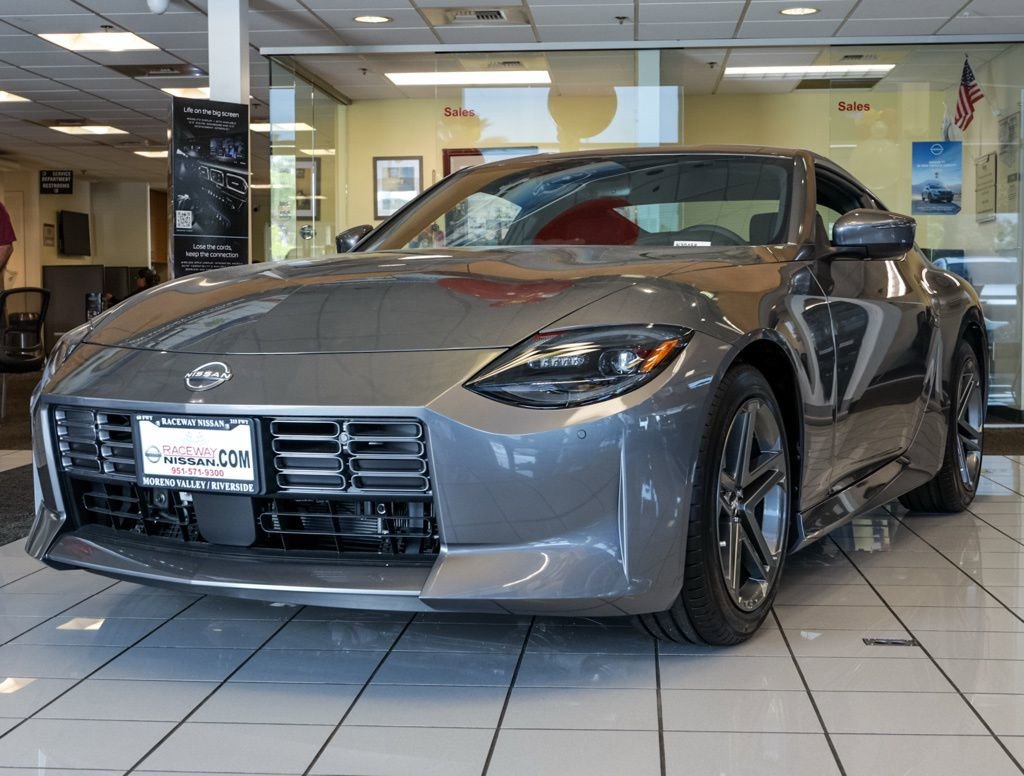New 2026 Nissan Z Sport w/ Floor Mat Package RWD image 8