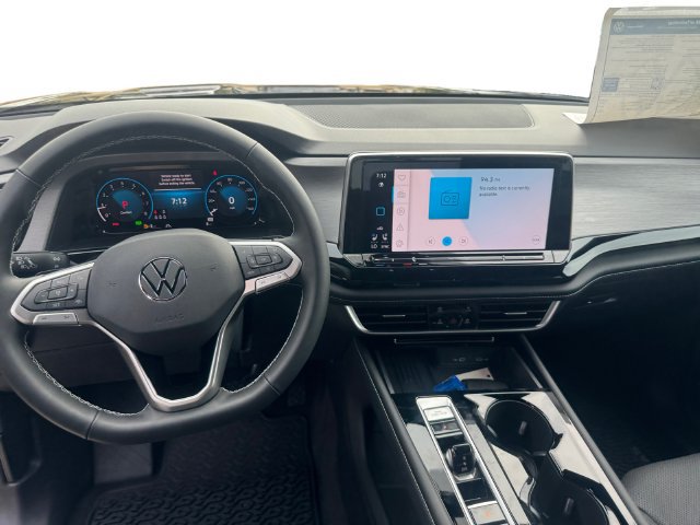 New 2026 Volkswagen Atlas Cross Sport SE FWD image 9