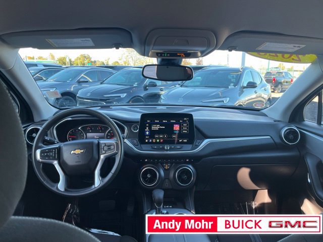 Used 2025 Chevrolet Blazer LT w/ Convenience Package FWD image 37