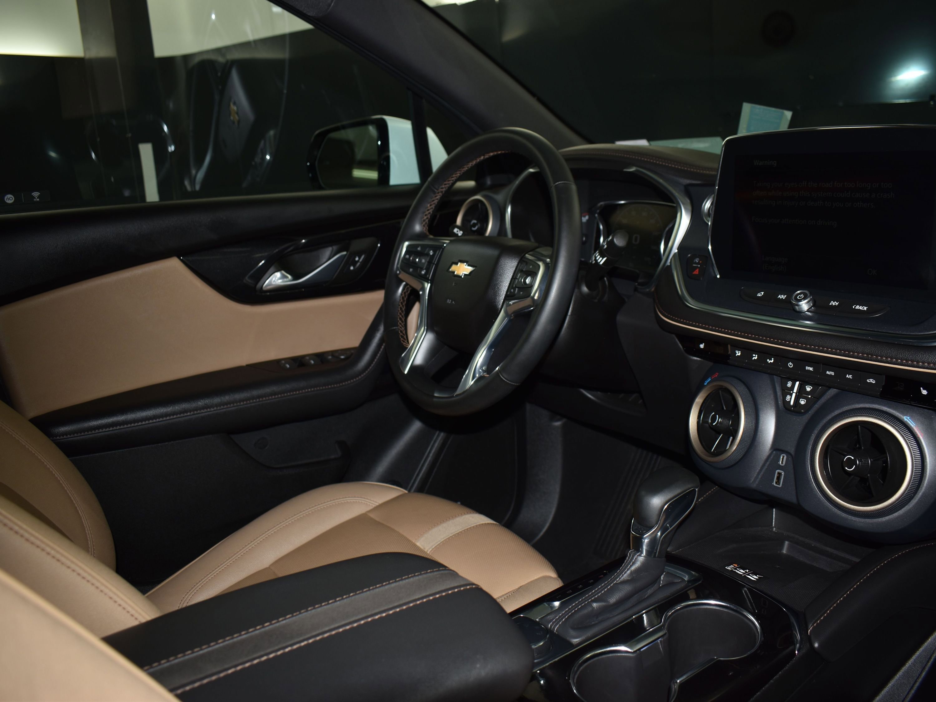 Used 2023 Chevrolet Blazer Premier w/ Driver Confidence II Package image 20