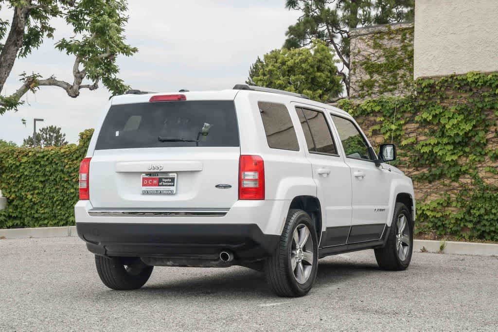 Used 2016 Jeep Patriot High Altitude FWD image 7