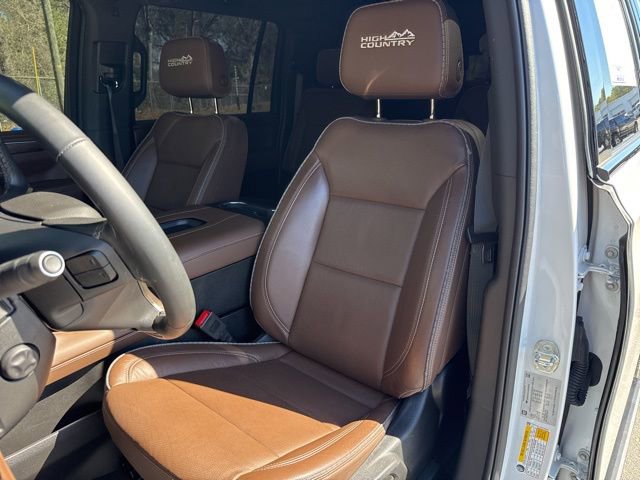 Used 2024 Chevrolet Suburban High Country w/ Max Trailering Package image 10