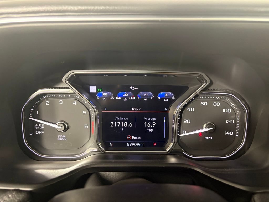 Used 2021 GMC Yukon Denali w/ Denali Premium Package RWD image 28