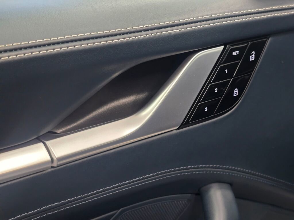 Certified 2020 Porsche 911 Carrera S image 33