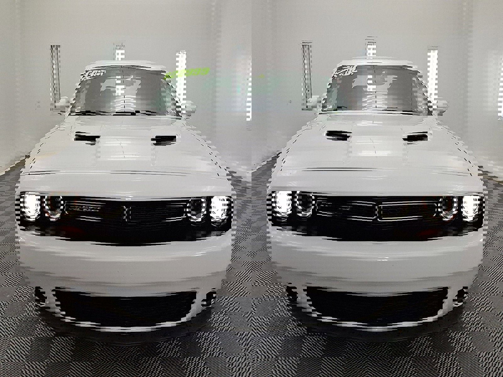 Used 2023 Dodge Challenger SXT image 28