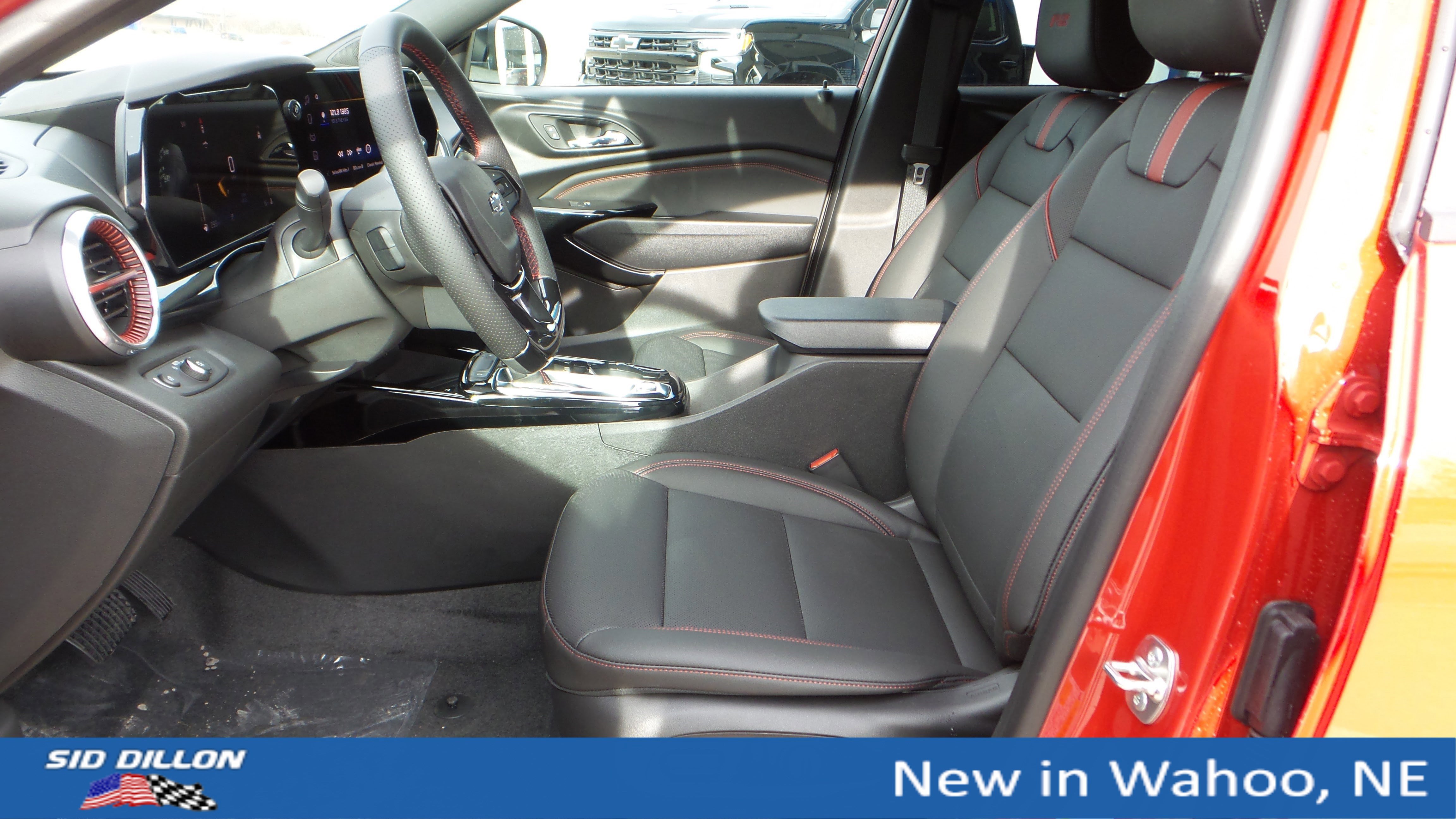 New 2026 Chevrolet Trax RS w/ Sunroof Package image 9