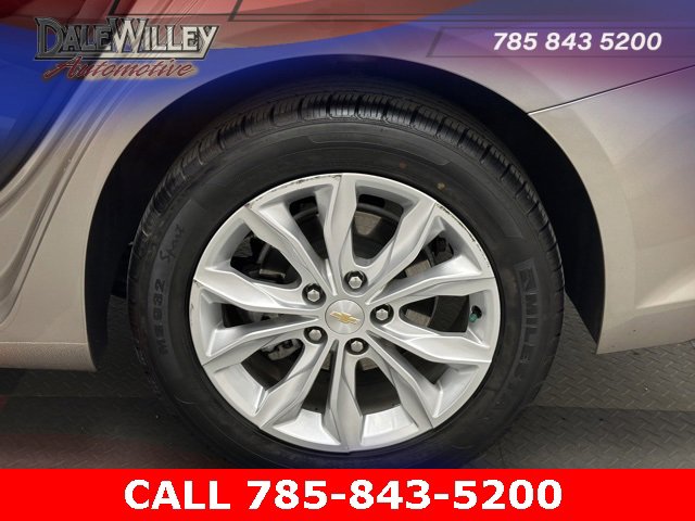 Used 2024 Chevrolet Malibu LT image 22