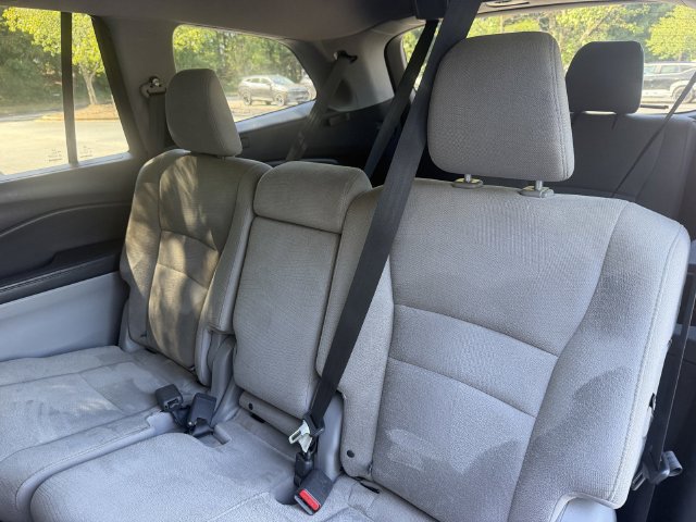 Used 2018 Honda Pilot LX image 21