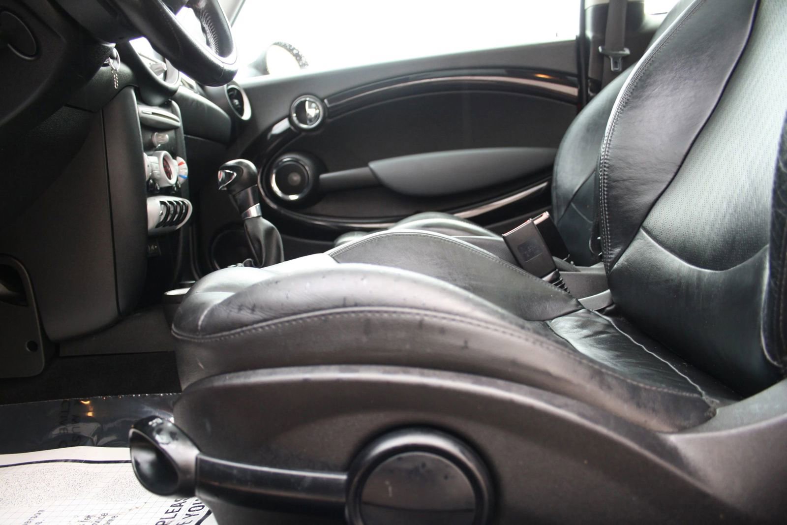 Used 2010 MINI Cooper Hardtop image 13