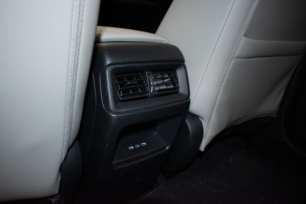 Used 2024 Honda CR-V EX-L image 23