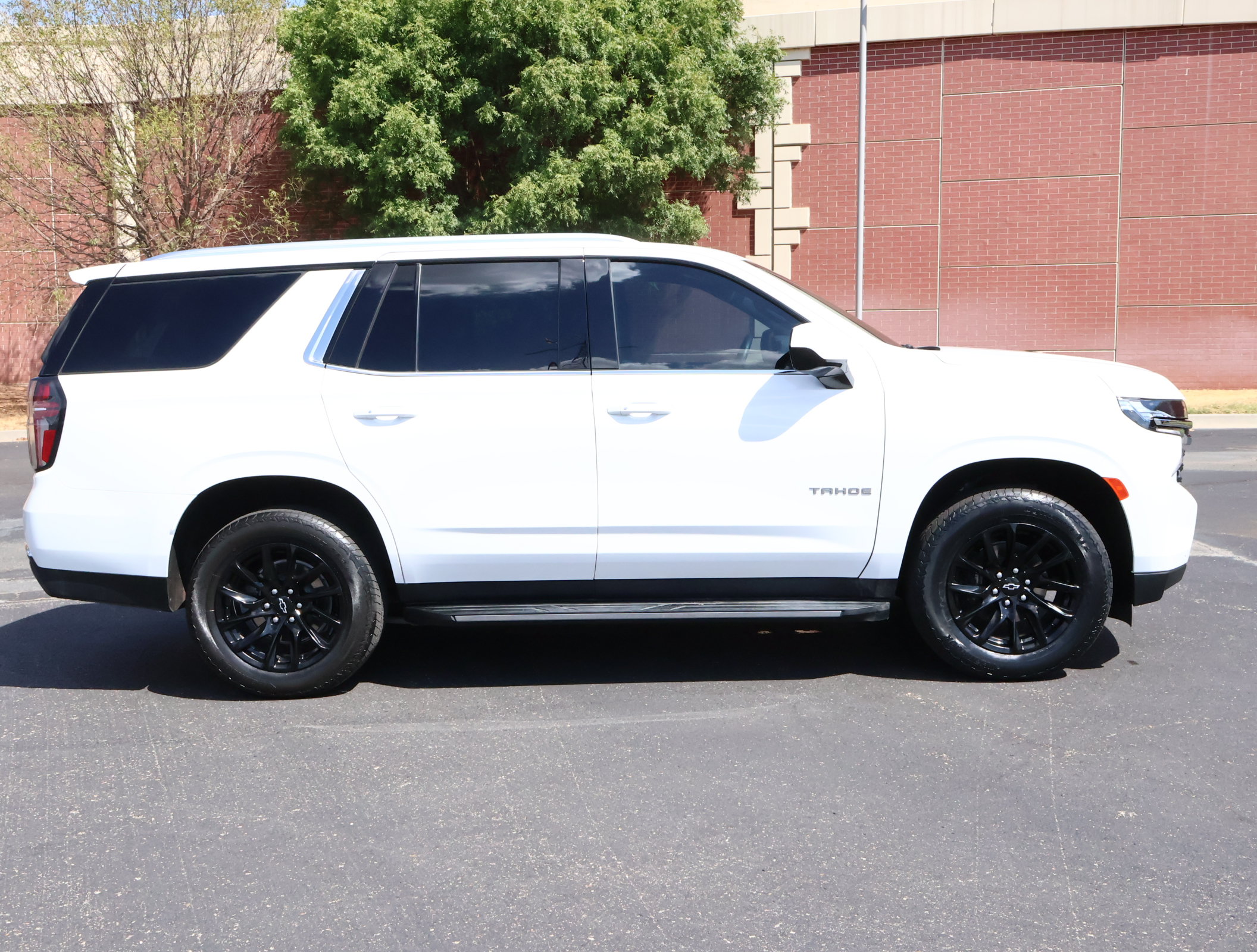 Used 2023 Chevrolet Tahoe LS RWD image 31