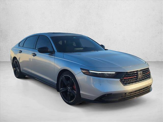 Used 2025 Honda Accord Sport image 3