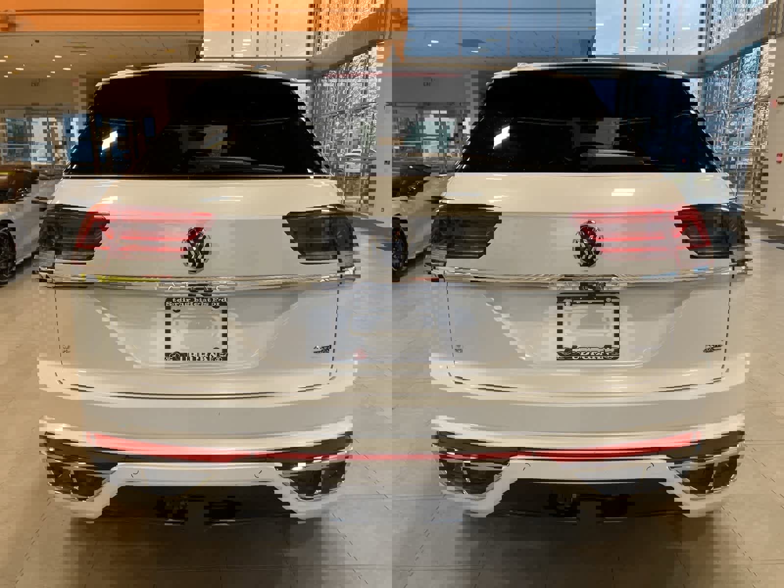 Used 2023 Volkswagen Atlas Cross Sport SEL Premium R-Line image 6