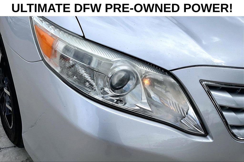 Used 2010 Toyota Camry LE FWD image 33