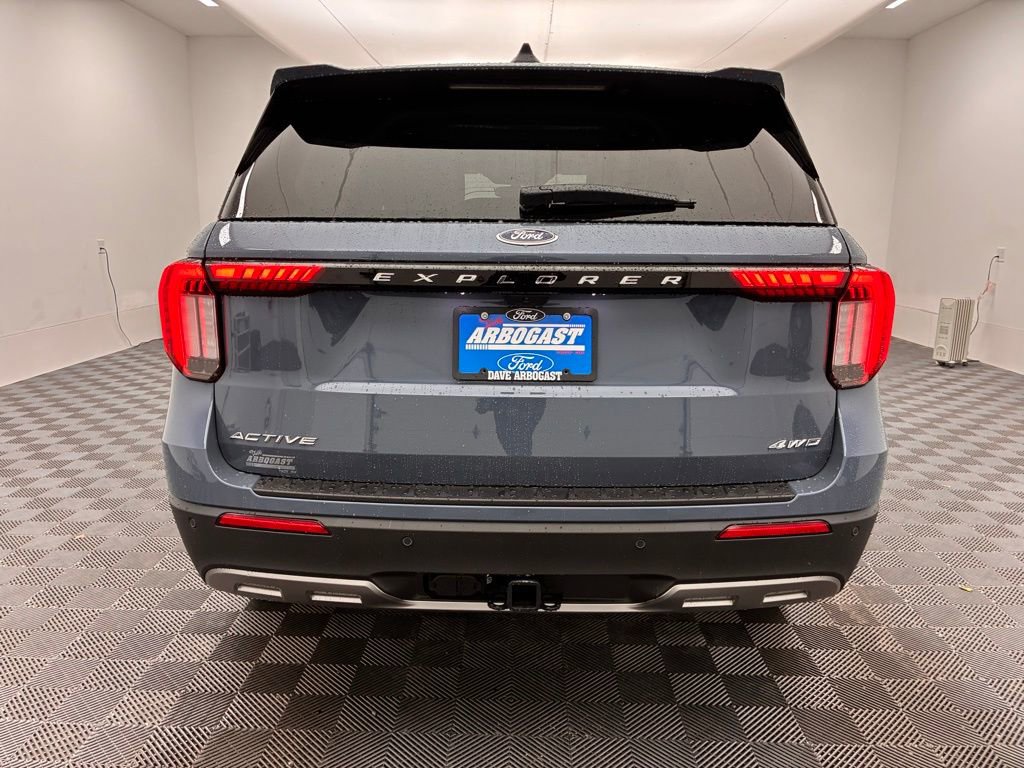 New 2026 Ford Explorer Active w/ Active Comfort Package image 10