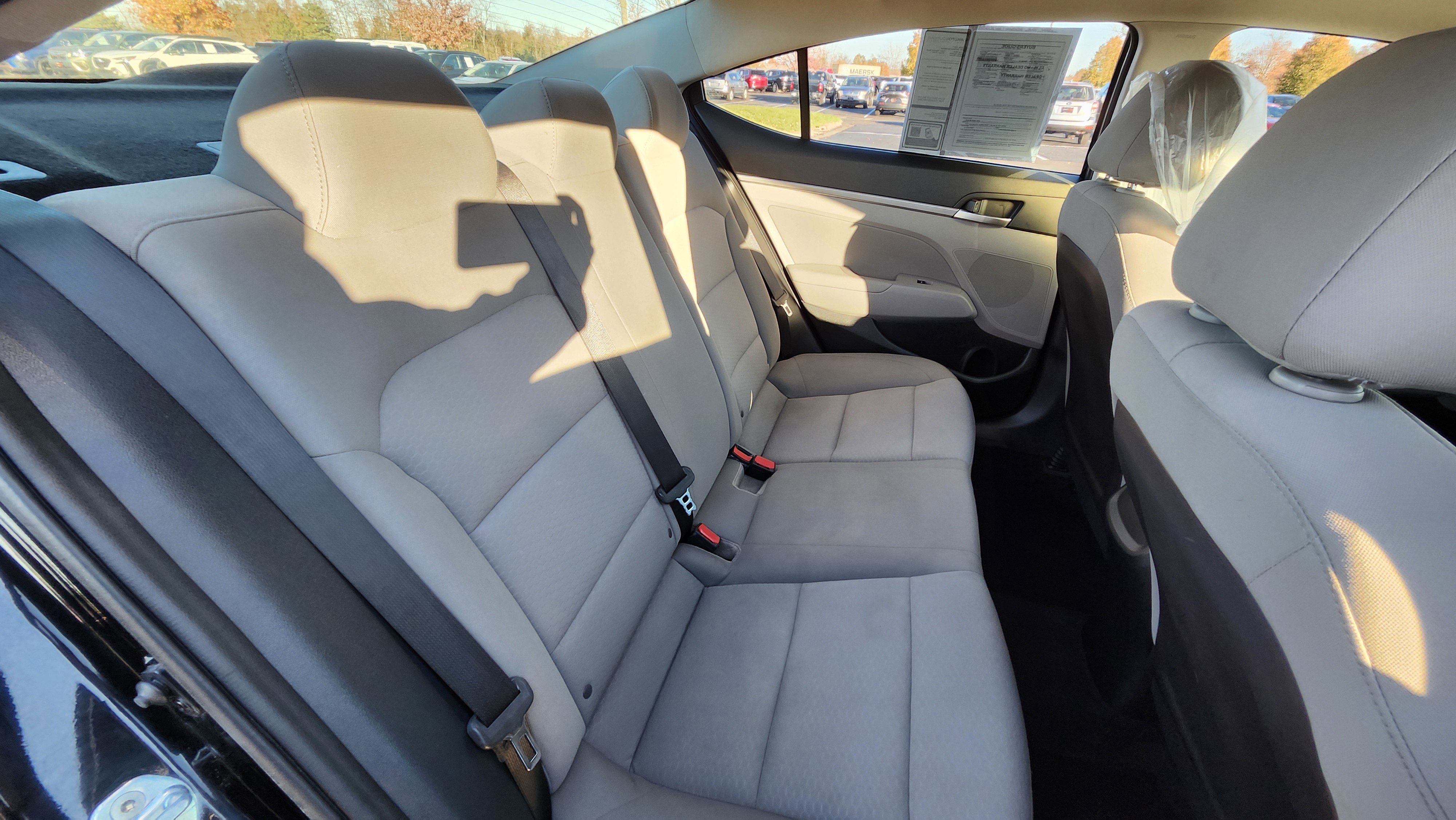 Used 2019 Hyundai Elantra SEL image 18