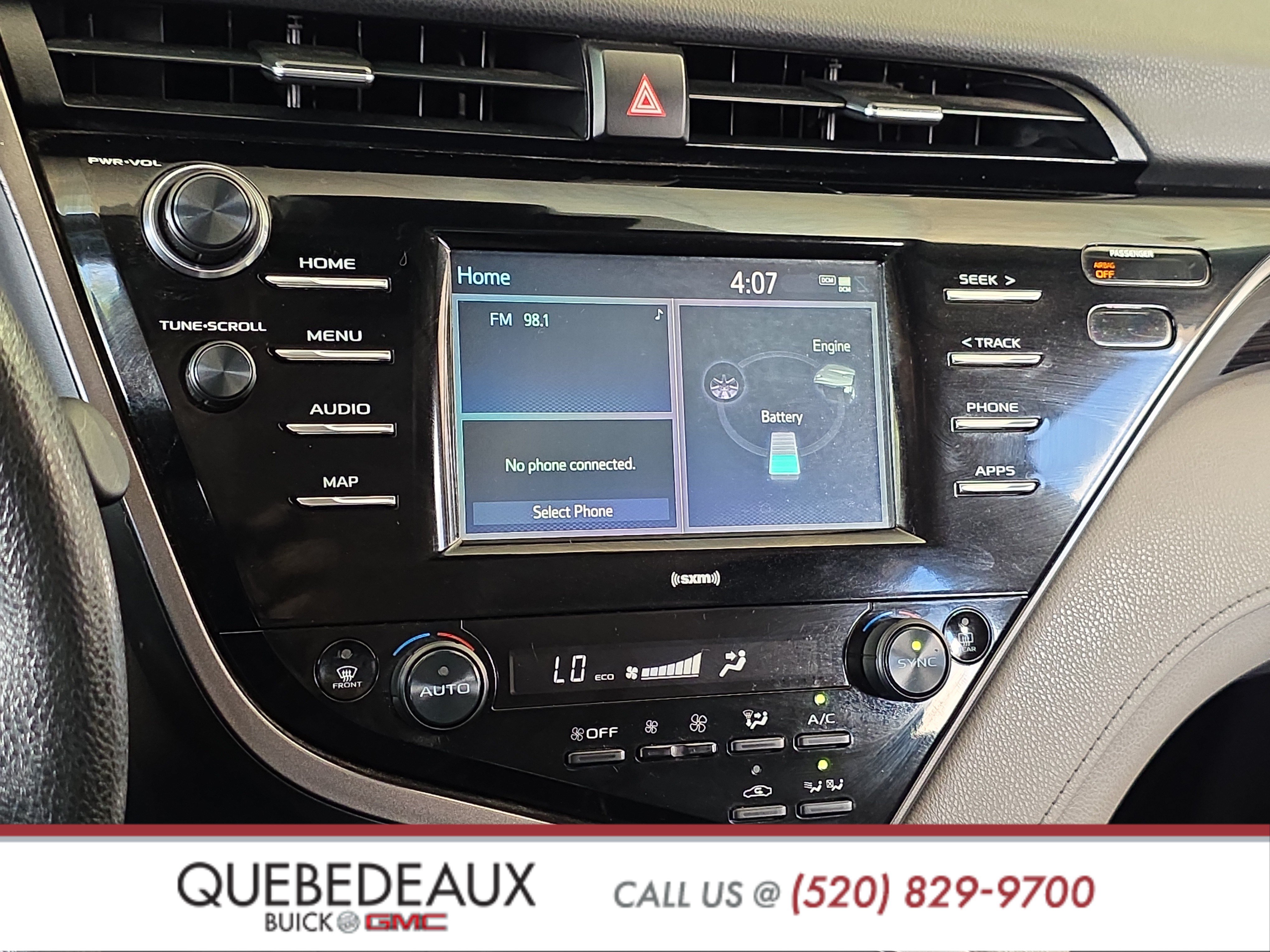 Used 2020 Toyota Camry LE FWD image 15