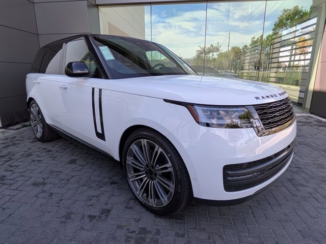 New 2026 Land Rover Range Rover SE image 6