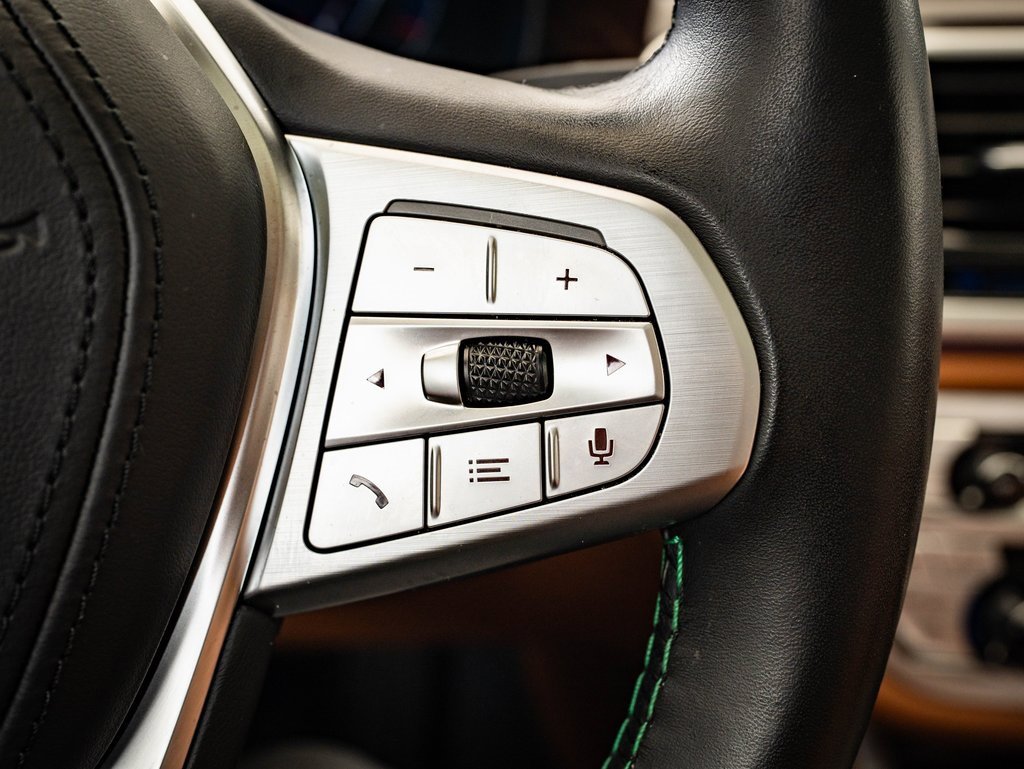 Used 2022 BMW ALPINA B7 xDrive image 30