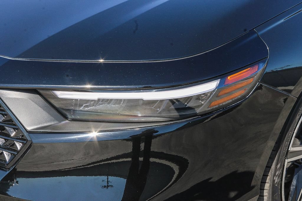 Used 2024 Honda Accord Sport image 5