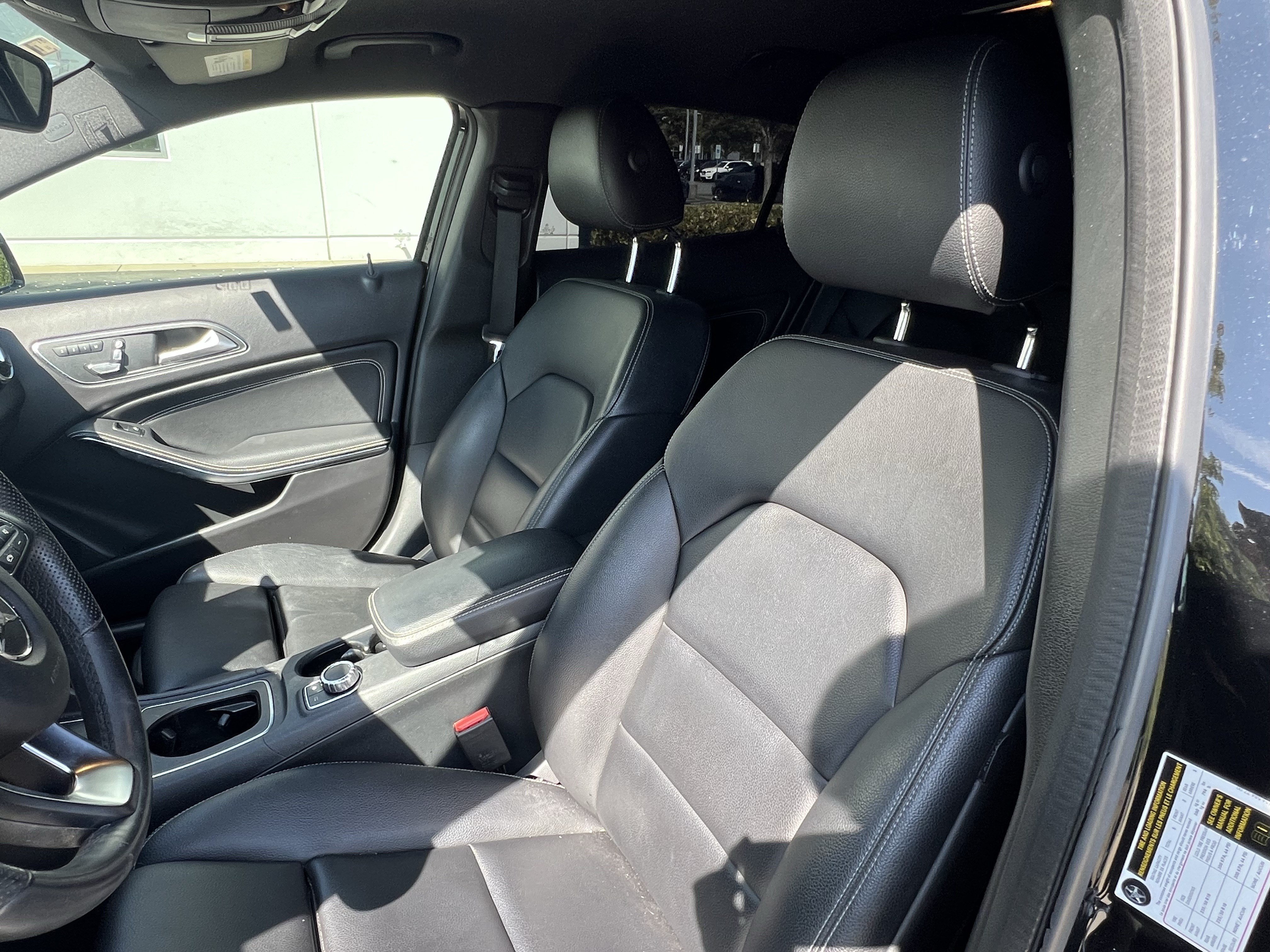 Used 2019 Mercedes-Benz GLA 250 4MATIC image 16