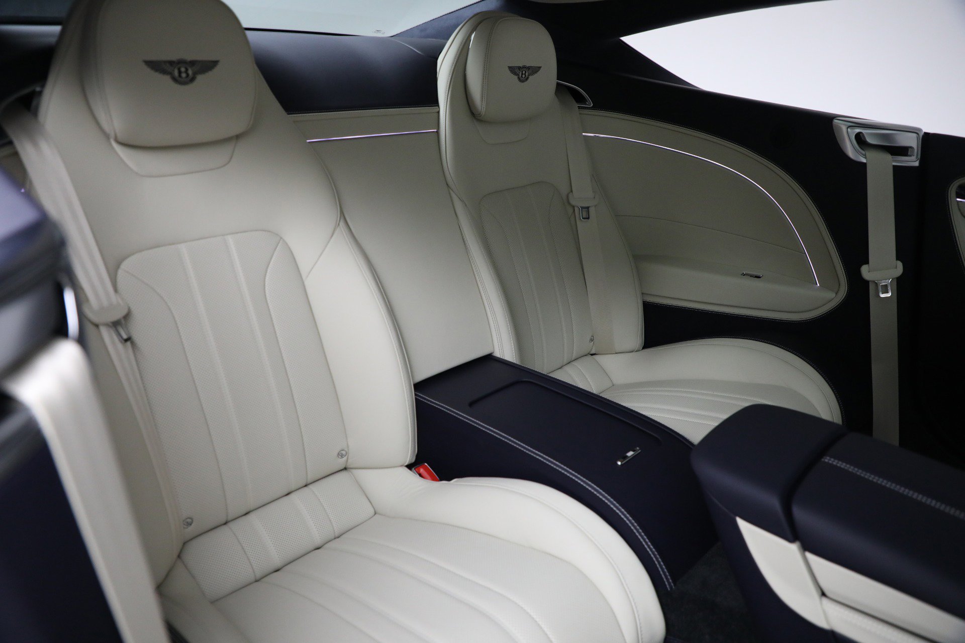 New 2026 Bentley Continental GT image 32