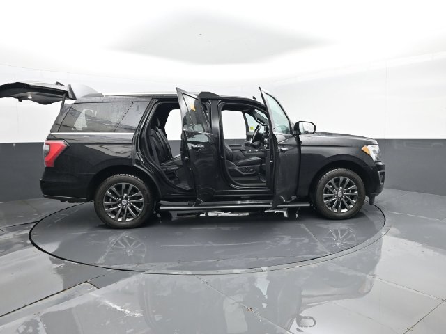 Used 2021 Ford Expedition Limited AWD/4WD image 34