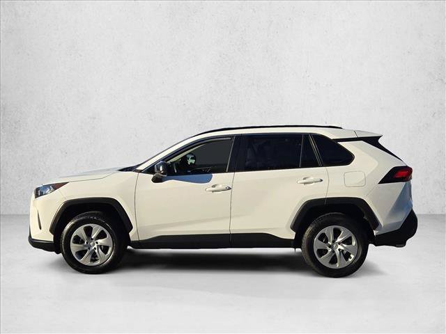 Used 2021 Toyota RAV4 LE FWD image 9