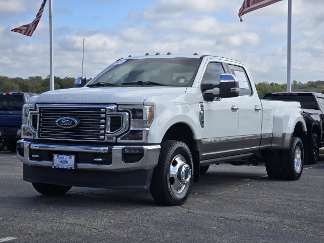 Certified 2022 Ford F350 King Ranch w/ King Ranch Ultimate Package AWD/4WD image 3