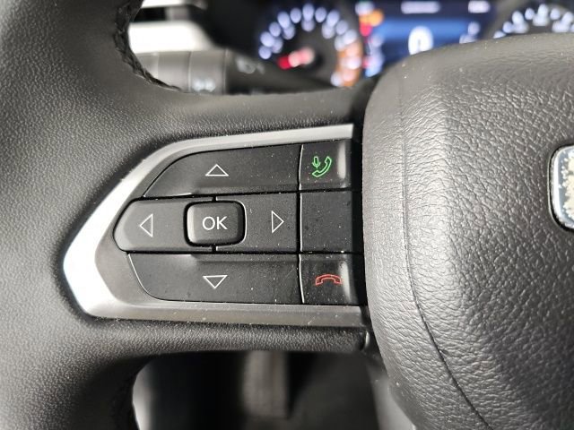 Certified 2024 Jeep Compass Latitude image 17