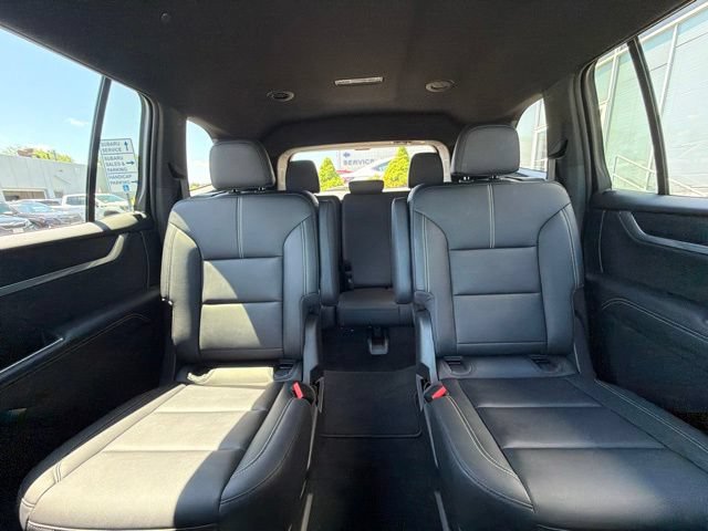 Used 2026 GMC Acadia Elevation w/ Elevation Premium Package AWD/4WD image 22