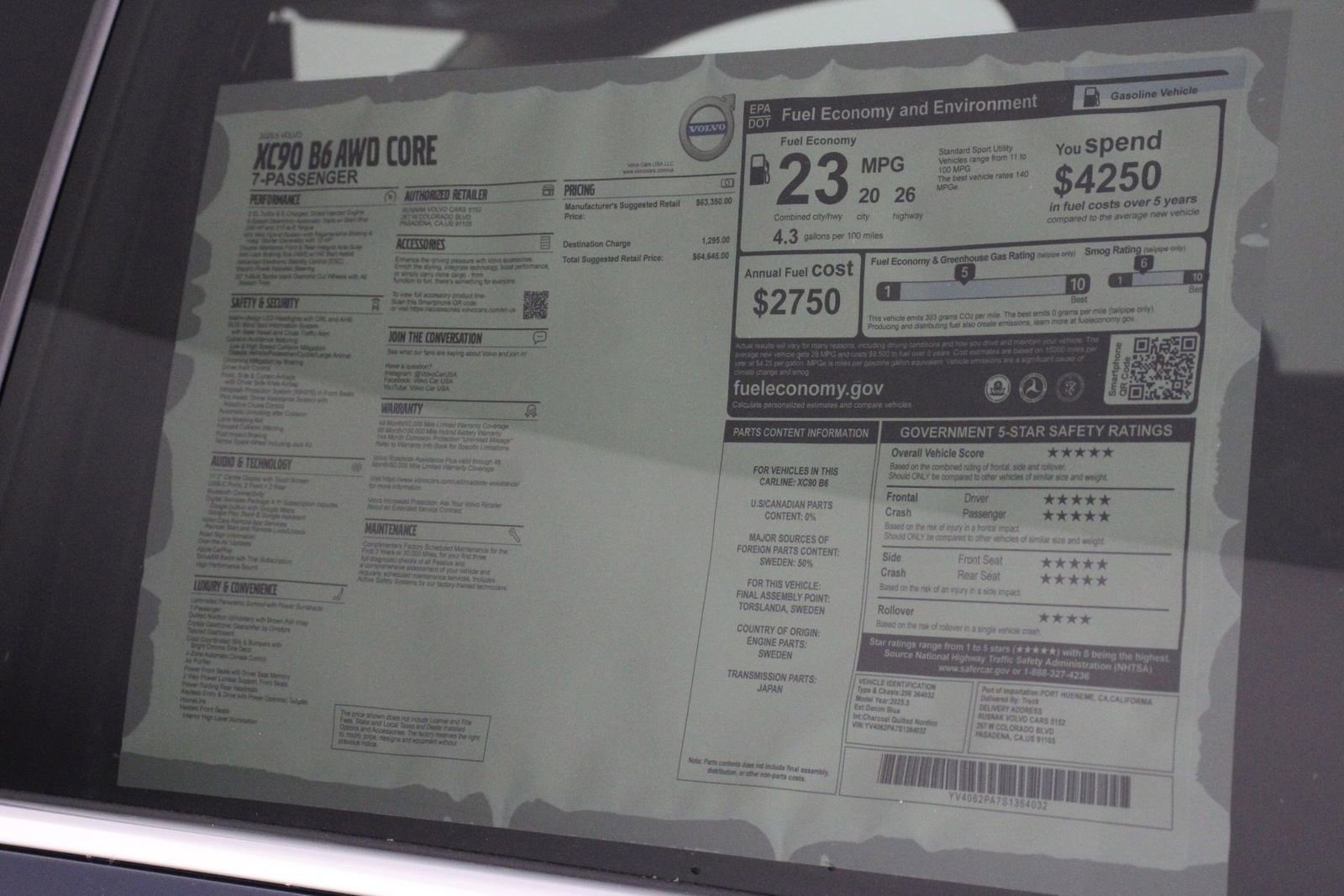 New 2025 Volvo XC90 B6 Core image 18