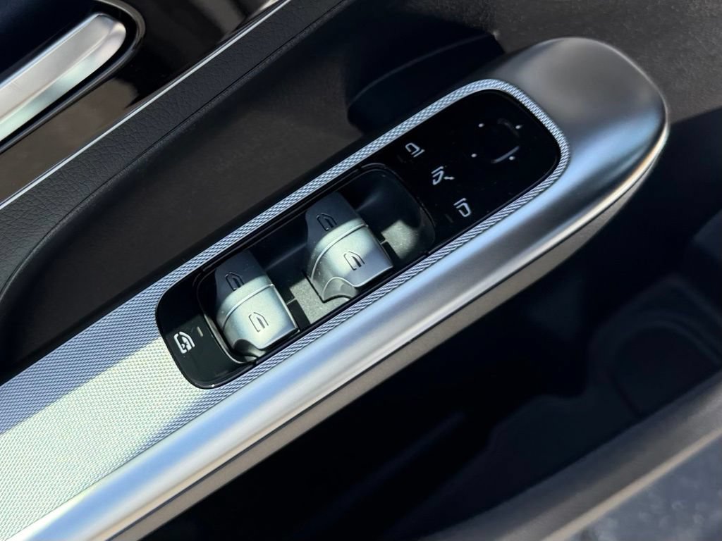 New 2026 Mercedes-Benz GLC 300 4MATIC image 17