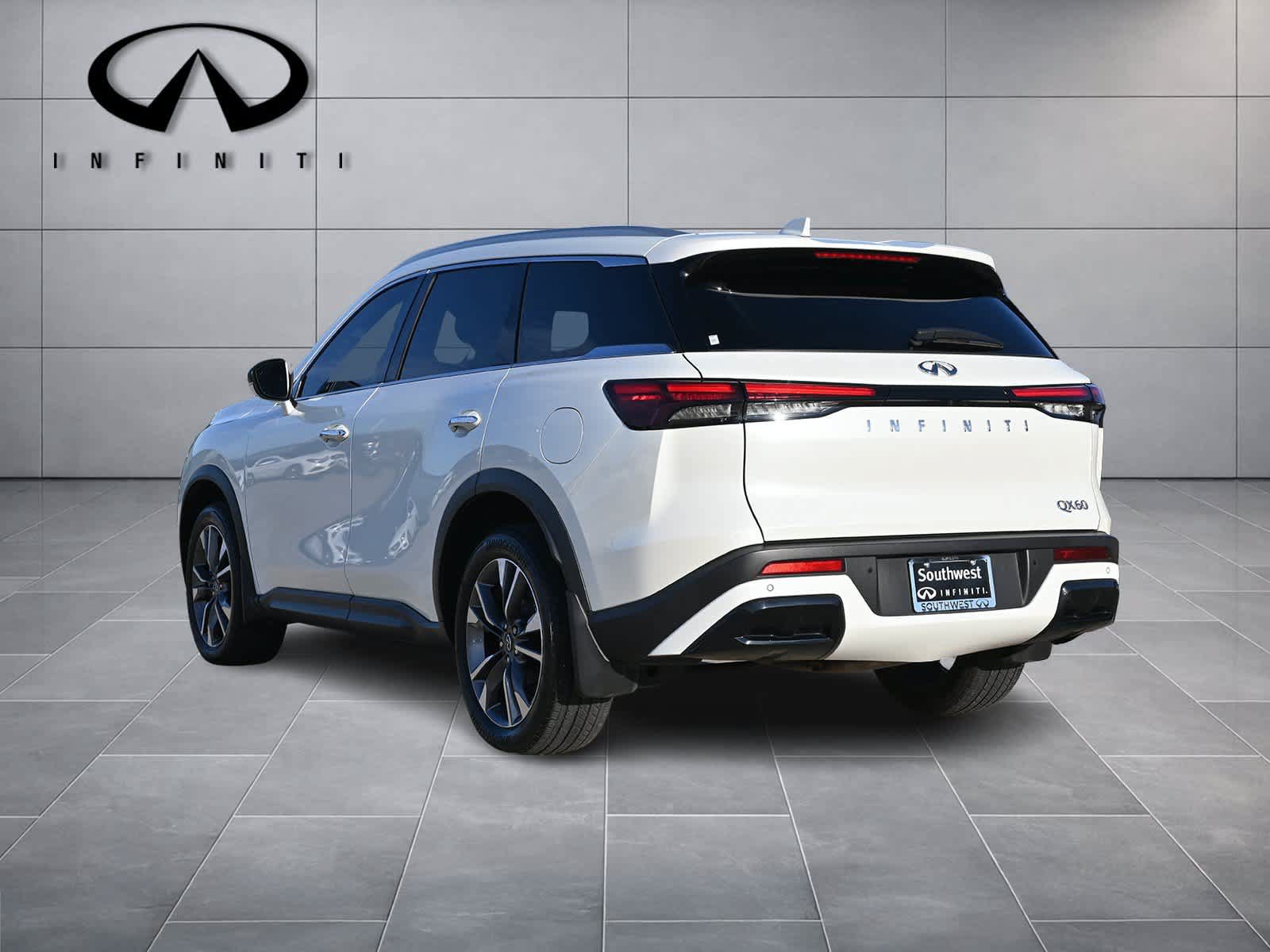 Certified 2024 INFINITI QX60 Luxe FWD image 5