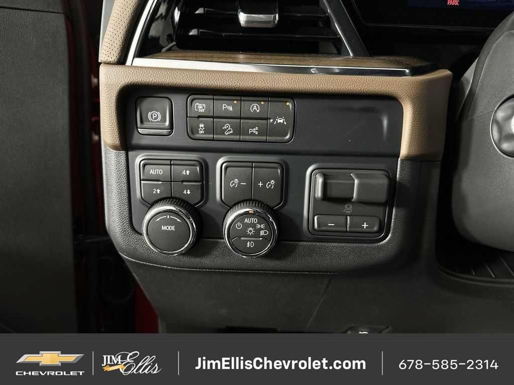 New 2026 Chevrolet Tahoe High Country w/ Sun And Tow Package AWD/4WD image 25