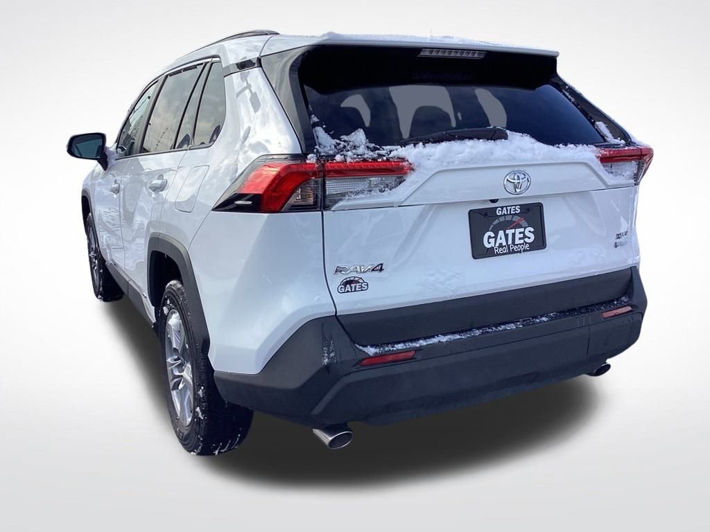 Used 2025 Toyota RAV4 XLE image 7