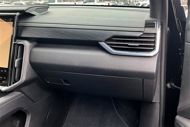 Used 2025 GMC Acadia Elevation image 27