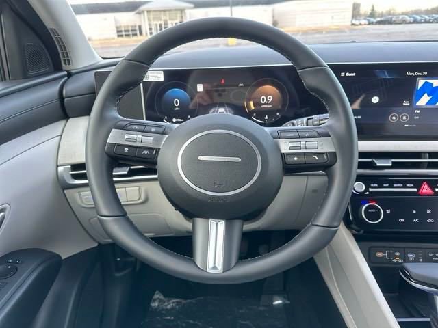 New 2025 Hyundai Tucson SEL image 11